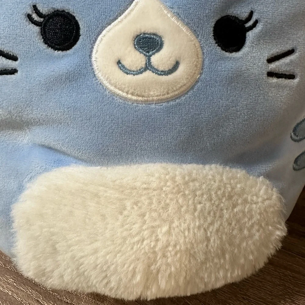 Squishmallows Corinna Kitty Cat Plush Claires 8”‎ KellyToy Pale Blue